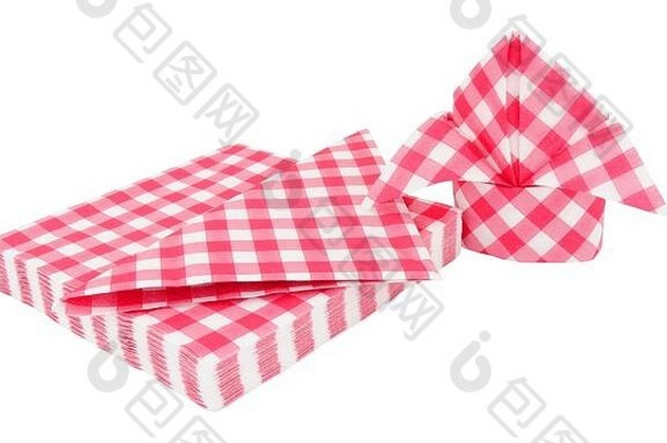 红色的条格平布模式纸餐巾折叠主教雷孤立的白色背景