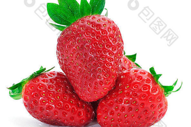 特写镜头开胃的草莓白色背景
