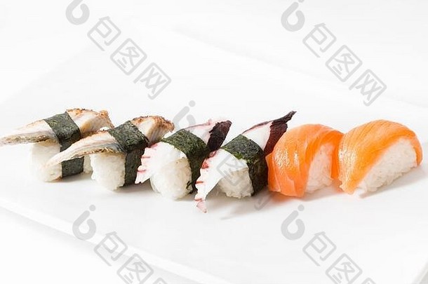 寿司海鲜蔬菜白色背景餐厅