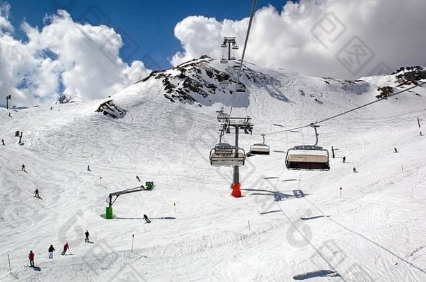 电梯奥地利滑雪度假胜地阿尔卑斯山脉奥地利
