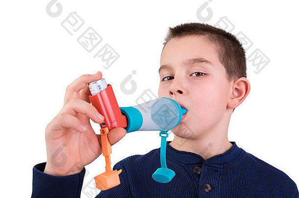 年孩子过敏哮喘吸入药物治疗垫片累了眼睛