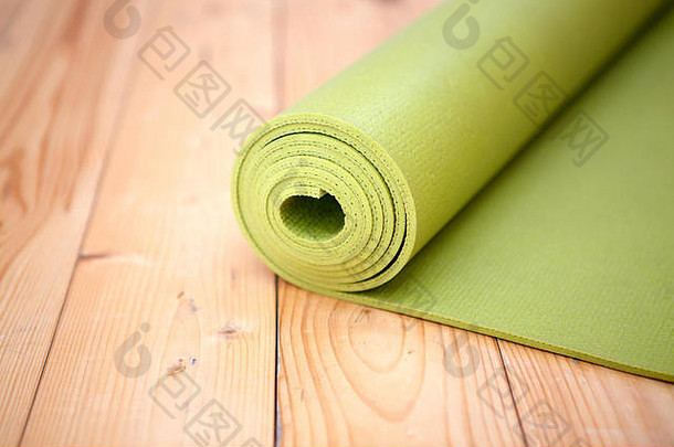 绿色被困地毯健身
