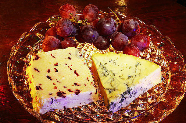 温斯利代尔小红莓蓝色的斯帝尔顿奶酪红色的<strong>葡萄</strong>玻璃板站英格兰西方欧洲