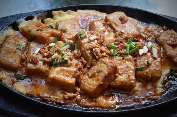 多毛的豆腐受欢迎的美味的菜安徽省中国种类发酵豆腐增长hairy-like模具