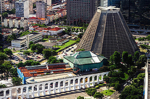 空中视图历史渡槽圣诞老人泰瑞斯中心地区里约1月巴西
