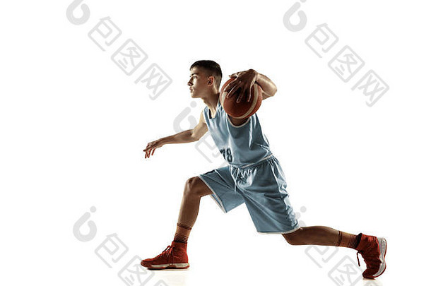 完整的长度肖像年轻的篮球球员球孤立的白色工作室背景少年培训练习行动运动概念体育运动运动健康的生活方式