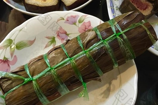 自制的越南饺子包装竹子叶新加坡