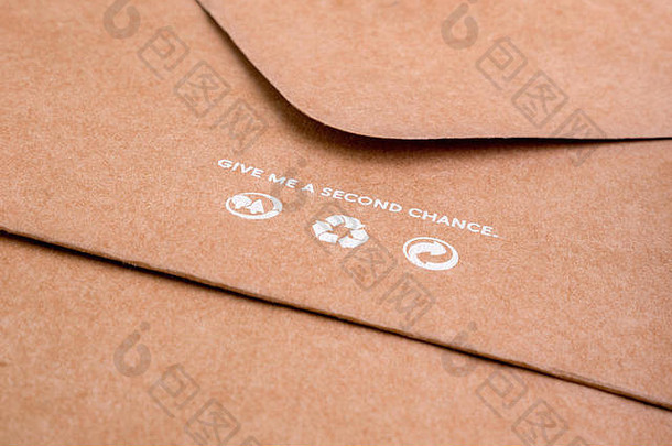 棕色（的）信封回收图标工艺纸包装保存地球概念生活标准艺术概念