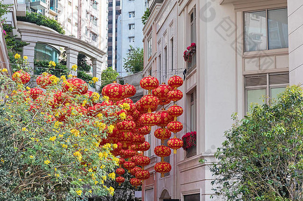 红色的灯笼挂建筑在香港香港