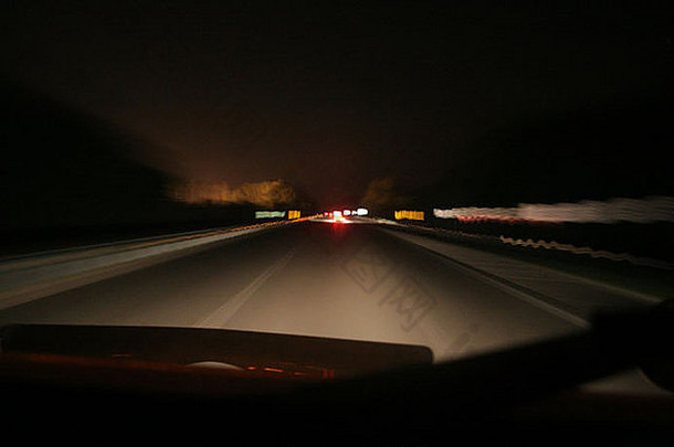 晚上开车高速公路交通司机使时间孤独的神奇的