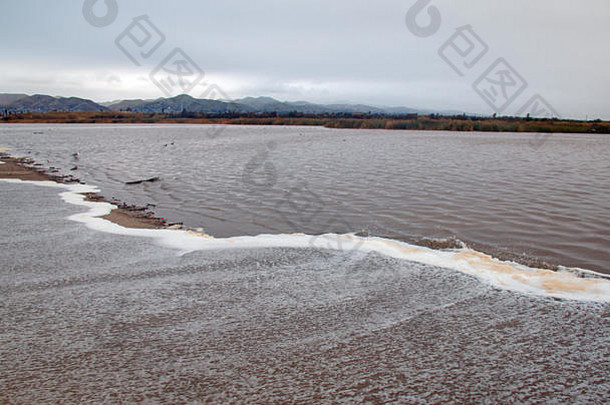 波海水满溢的圣诞老人明确河口河口文图拉加州曼联州