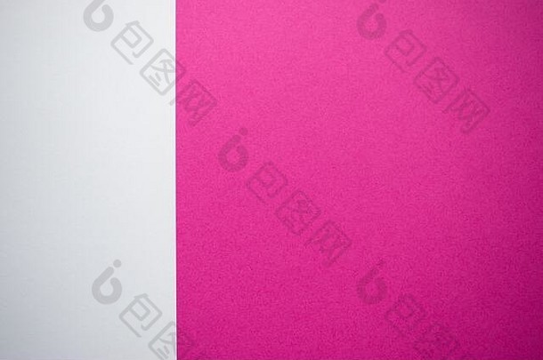 粉红色的白色垂直划分背景复制空间