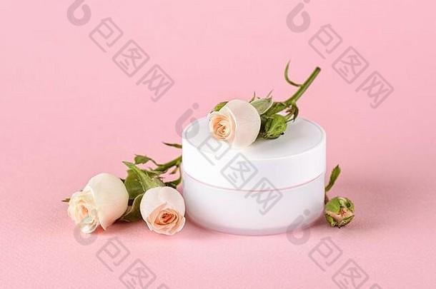 面部奶油小玫瑰光桃子颜色柔和的粉红色的背景化妆品保湿清洗皮肤头发身体护理