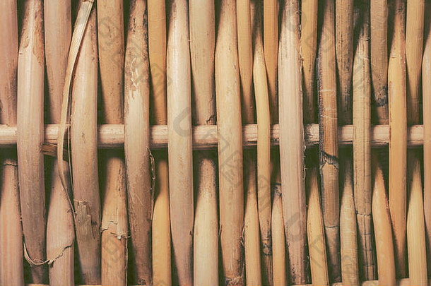 编织藤自然模式自然生态背景手工制作的传统的篮子