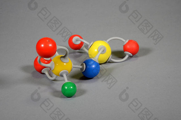 分子模型明矾卡尔黄色的苏图尔红色的氧气绿色钾使脱水
