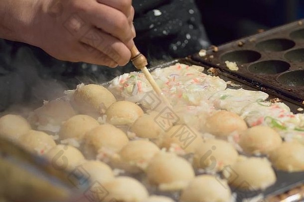 东京街食物章鱼肉球被称为高崎